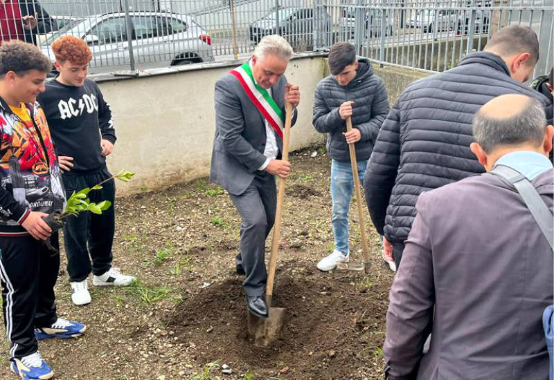 Giornata Nazionale dell’Albero presso la sede associata di Grazzanise dell’I.T. “G.C. Falco” di Capua