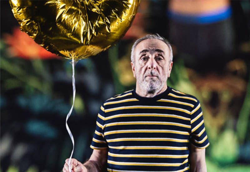 Al Teatro Ricciardi di Capua Silvio Orlando in “Ciarlatani”. Appuntamento il 9 aprile alle 20.30